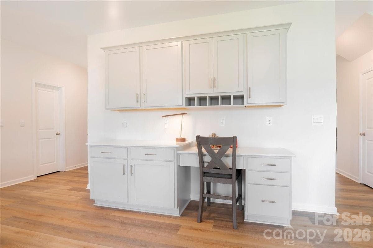Single Family Residence at 8013 Kennesaw Drive, Gastonia, photo 17 of 46