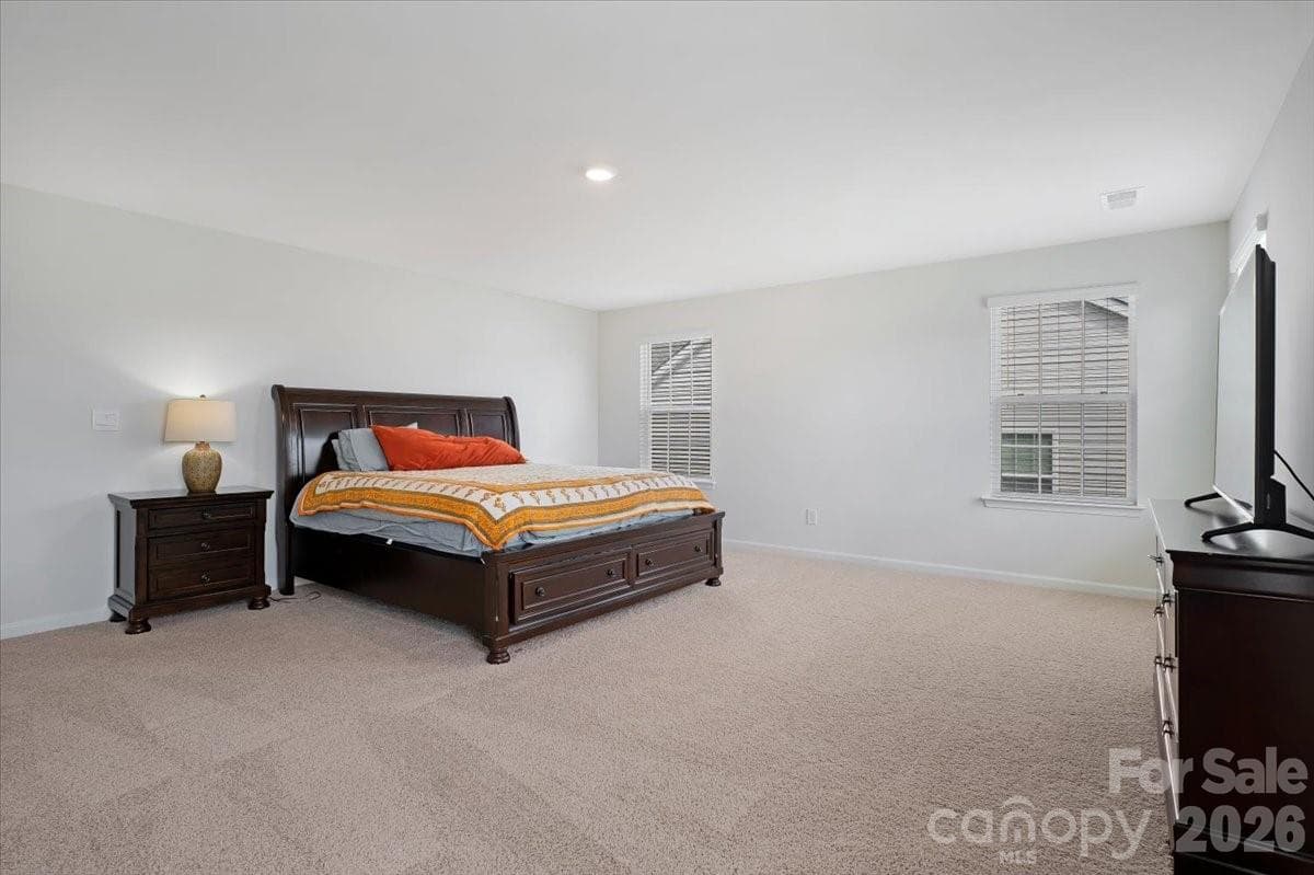 Single Family Residence at 8013 Kennesaw Drive, Gastonia, photo 27 of 46