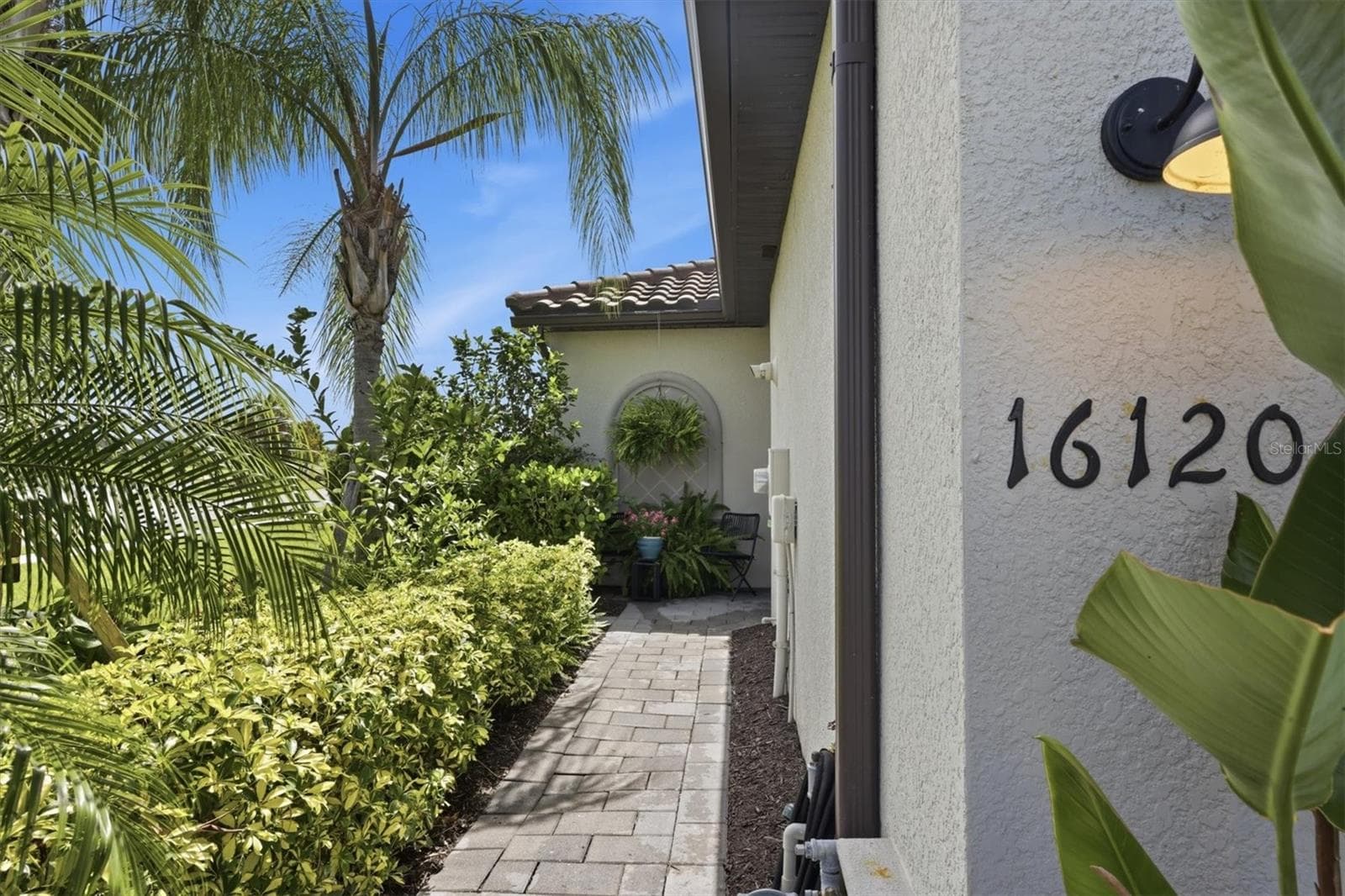 Villa at 16120 SUNNY DAY DR, BRADENTON, photo 6 of 61