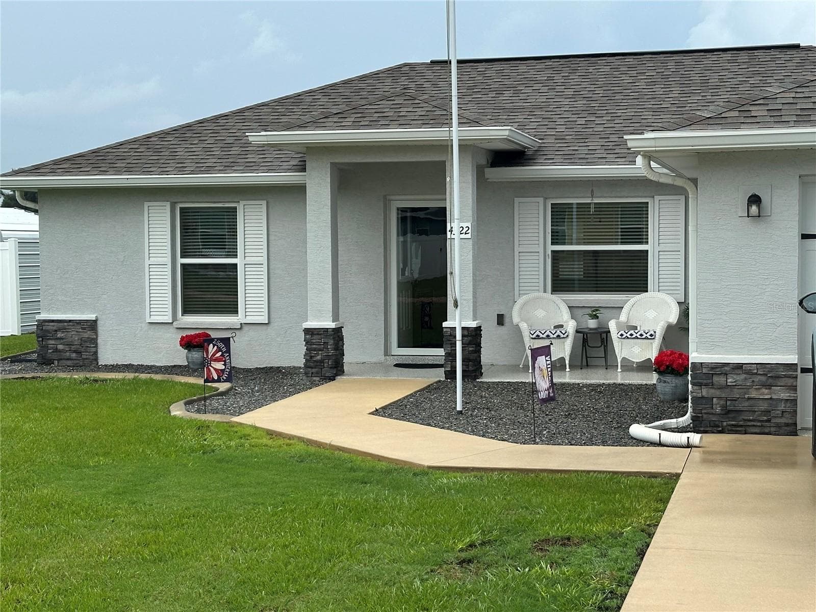 Single Family Residence at 4322 E MARYLAND ST, INVERNESS, photo 2 of 40