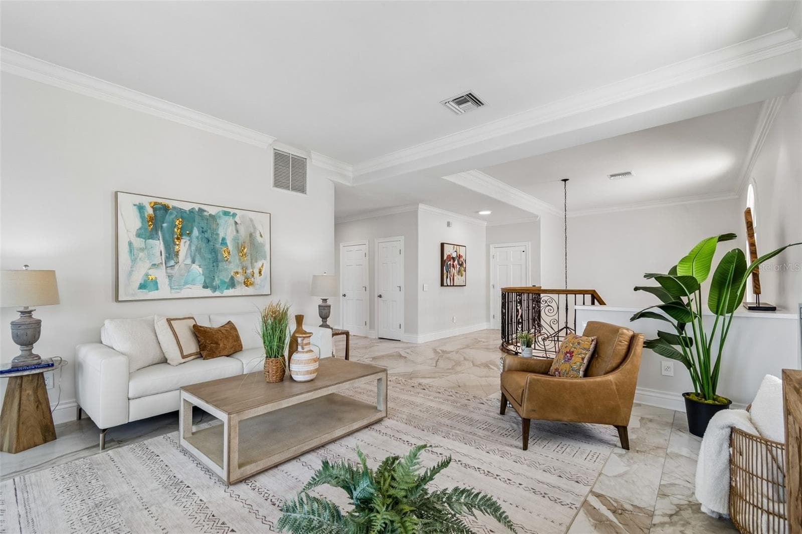Single Family Residence at 136 DEVON DR, CLEARWATER BEACH, photo 12 of 83