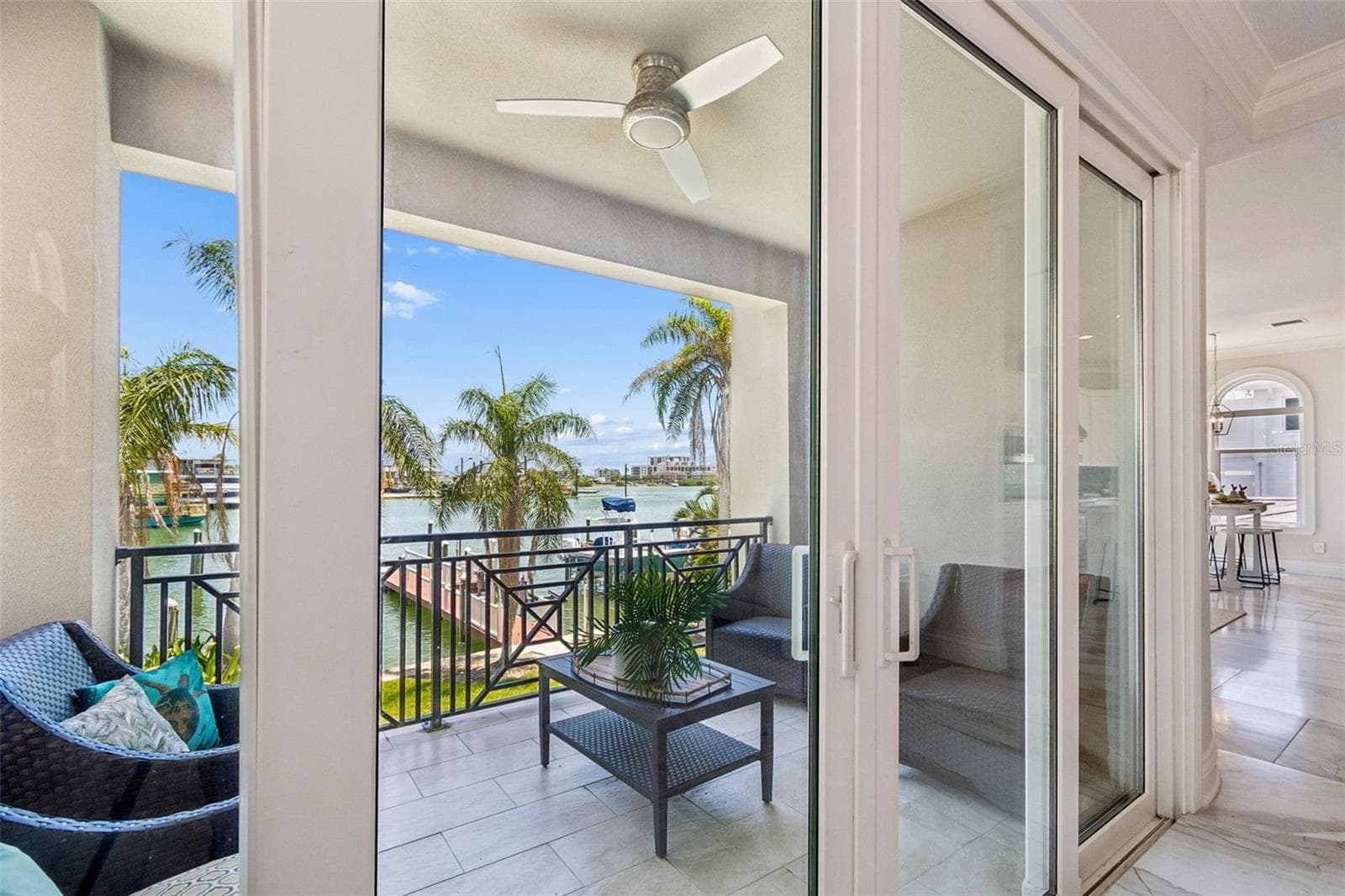 Single Family Residence at 136 DEVON DR, CLEARWATER BEACH, photo 13 of 83
