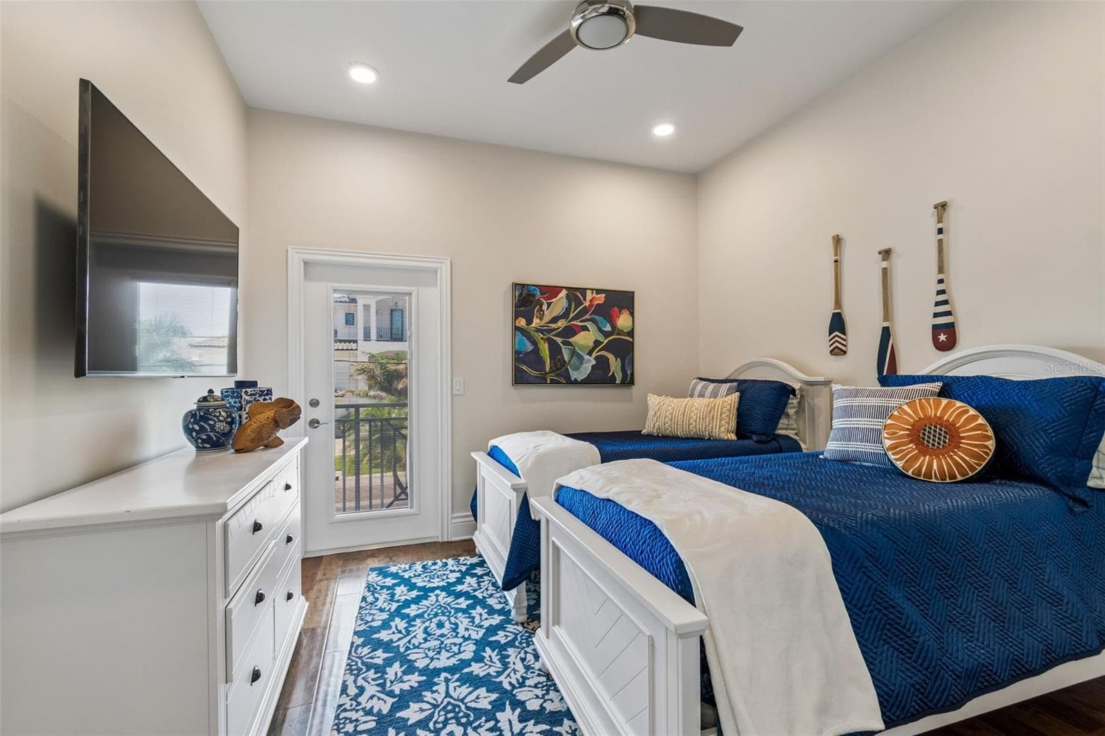 Single Family Residence at 136 DEVON DR, CLEARWATER BEACH, photo 39 of 83