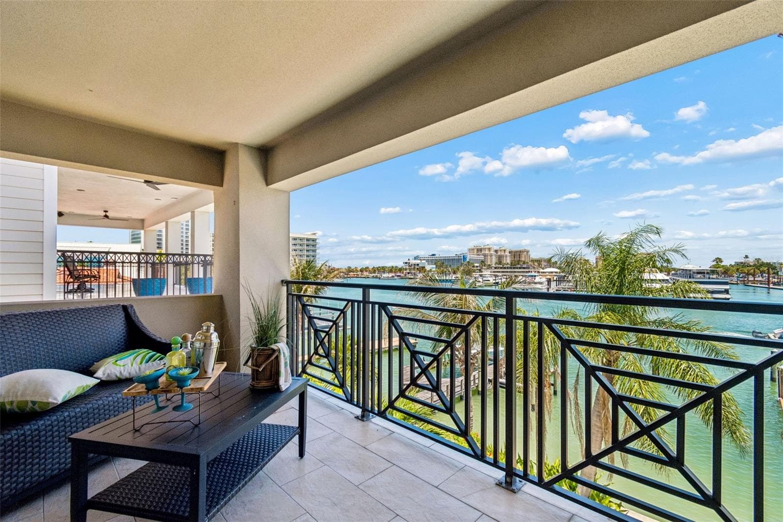 Single Family Residence at 136 DEVON DR, CLEARWATER BEACH, photo 50 of 83