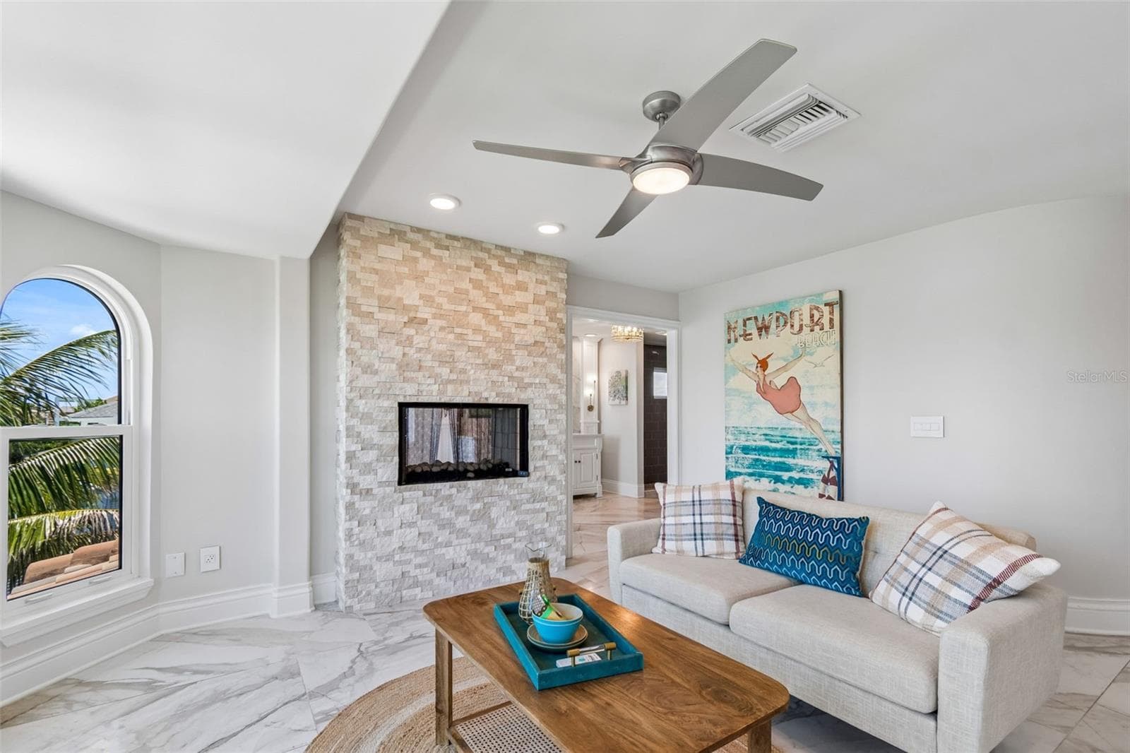 Single Family Residence at 136 DEVON DR, CLEARWATER BEACH, photo 53 of 83