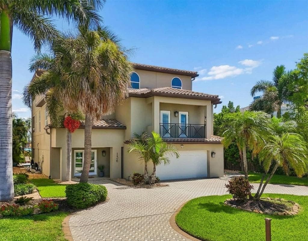 Single Family Residence at 136 DEVON DR, CLEARWATER BEACH, photo 79 of 83