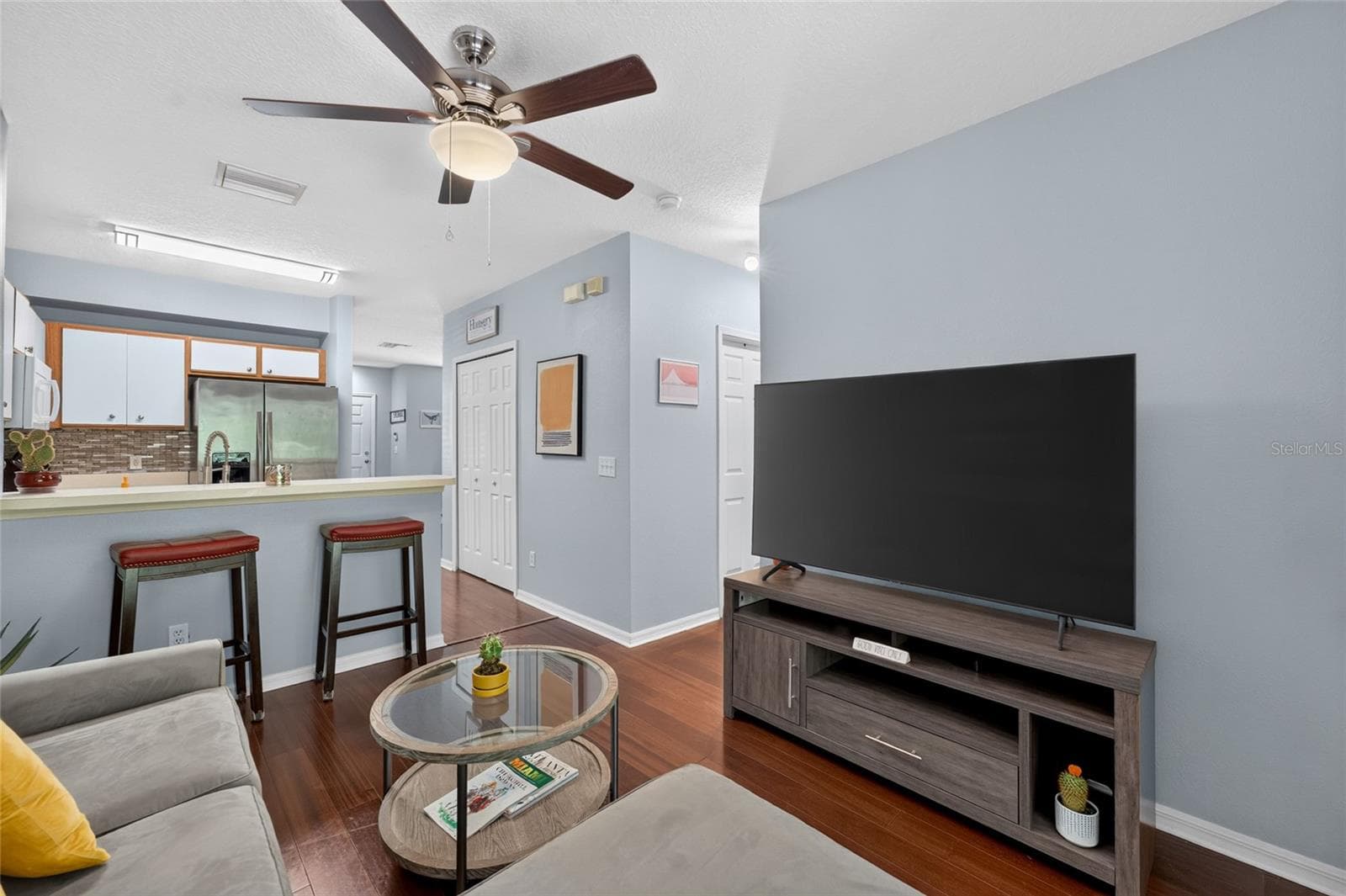 Townhouse at 30211 SWINFORD LN, WESLEY CHAPEL, photo 15 of 48