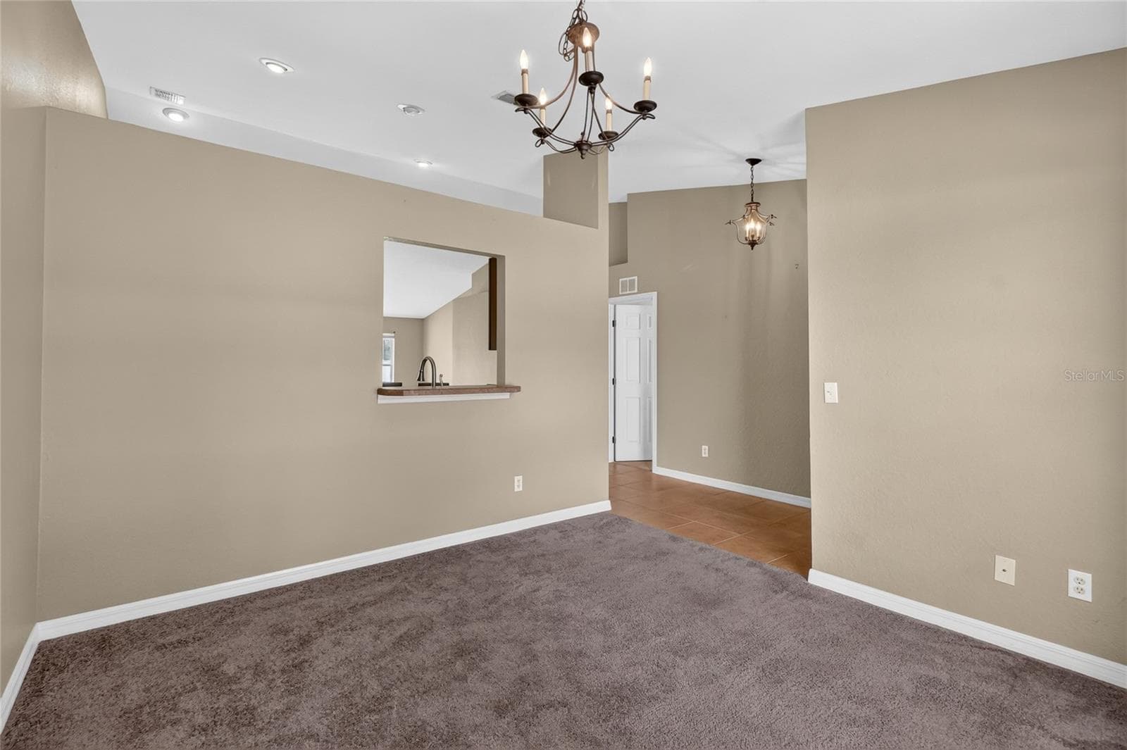 Single Family Residence at 106 MAJESTIC GARDENS CT, WINTER HAVEN, photo 16 of 33
