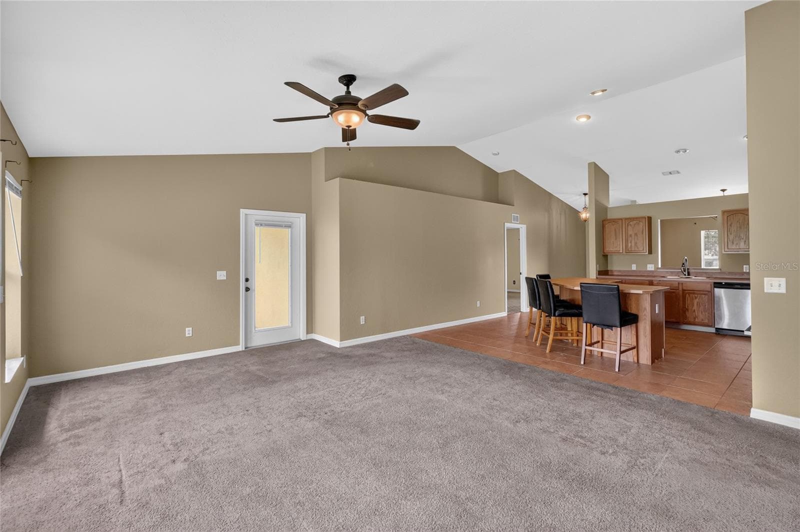 Single Family Residence at 106 MAJESTIC GARDENS CT, WINTER HAVEN, photo 23 of 33