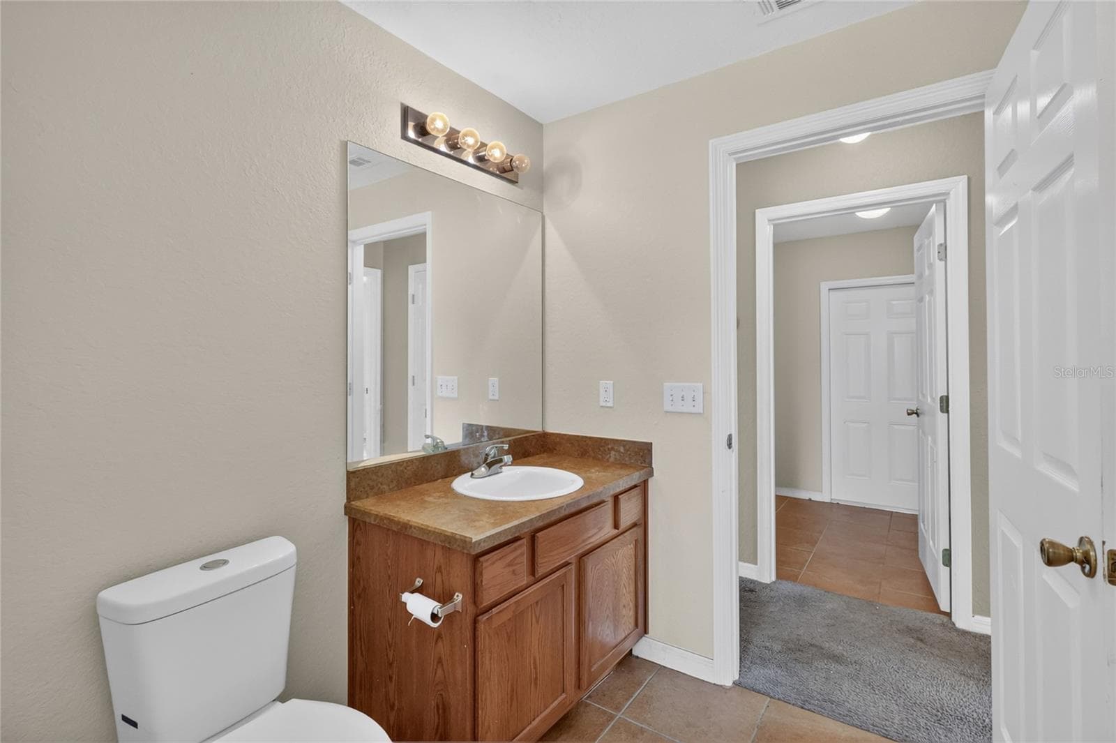 Single Family Residence at 106 MAJESTIC GARDENS CT, WINTER HAVEN, photo 26 of 33