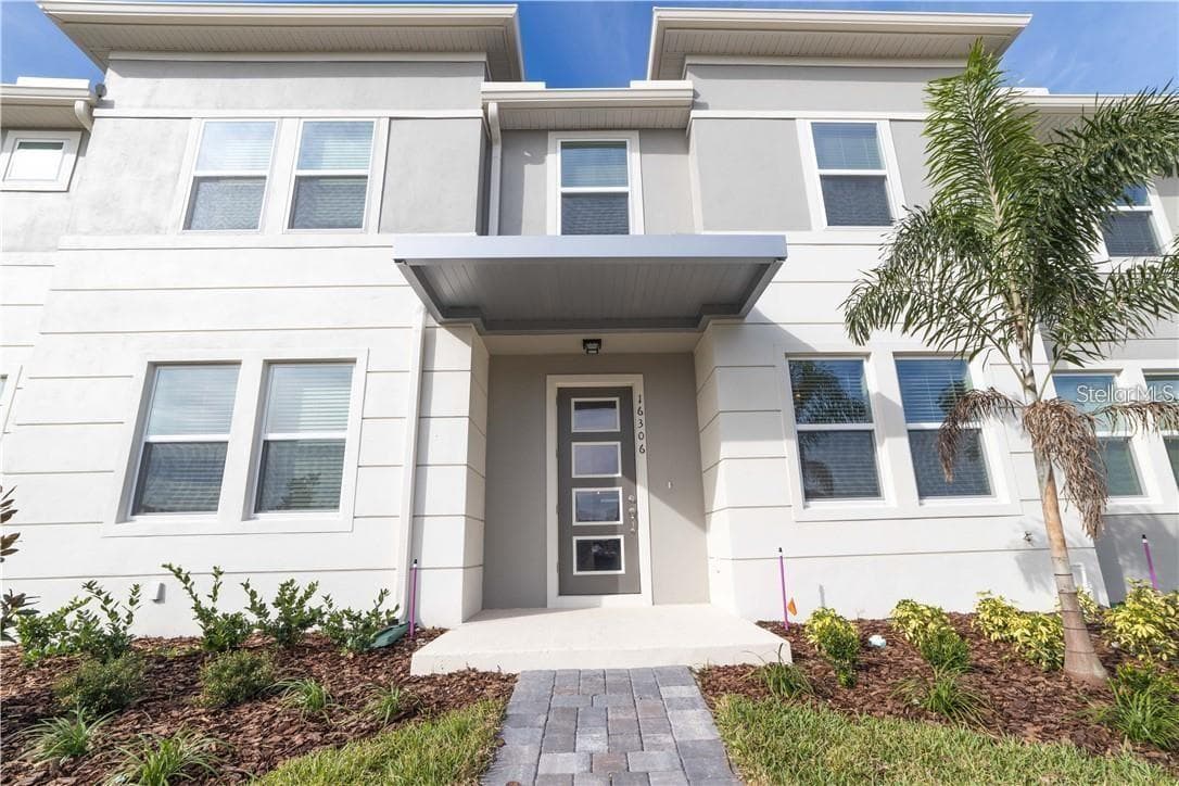 16306 PRAIRIE SCHOOL DR