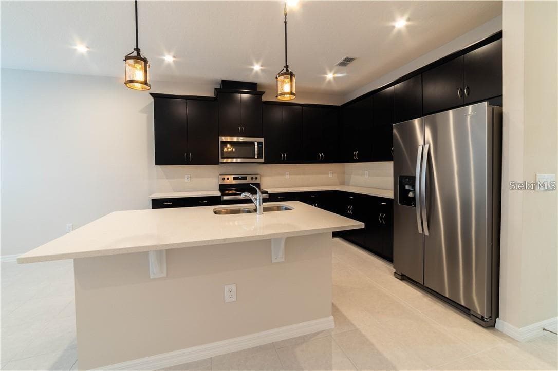 Townhouse at 16306 PRAIRIE SCHOOL DR, WINTER GARDEN, photo 5 of 29