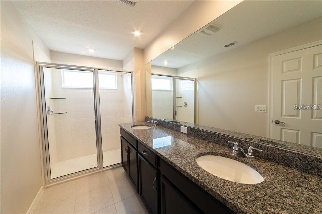 Townhouse at 16306 PRAIRIE SCHOOL DR, WINTER GARDEN, photo 11 of 29