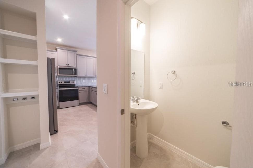 Townhouse at 8860 HERENCIA ALY, WINDERMERE, photo 9 of 30