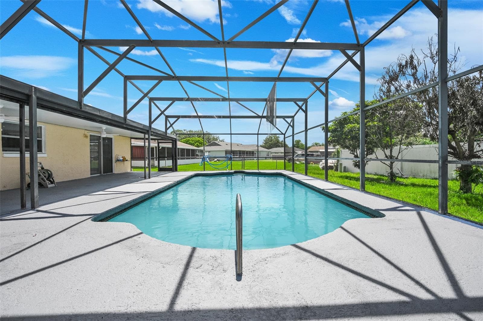 Single Family Residence at 461 BOXWOOD COURT, KISSIMMEE, photo 33 of 37