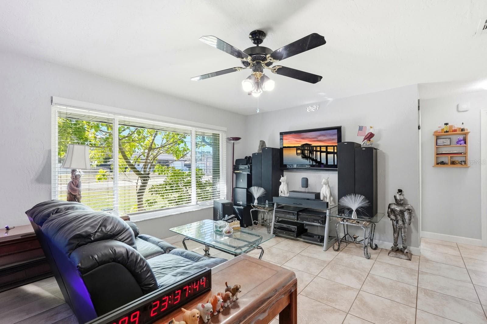 Single Family Residence at 934 WILMINGTON DR, DELTONA, photo 17 of 42