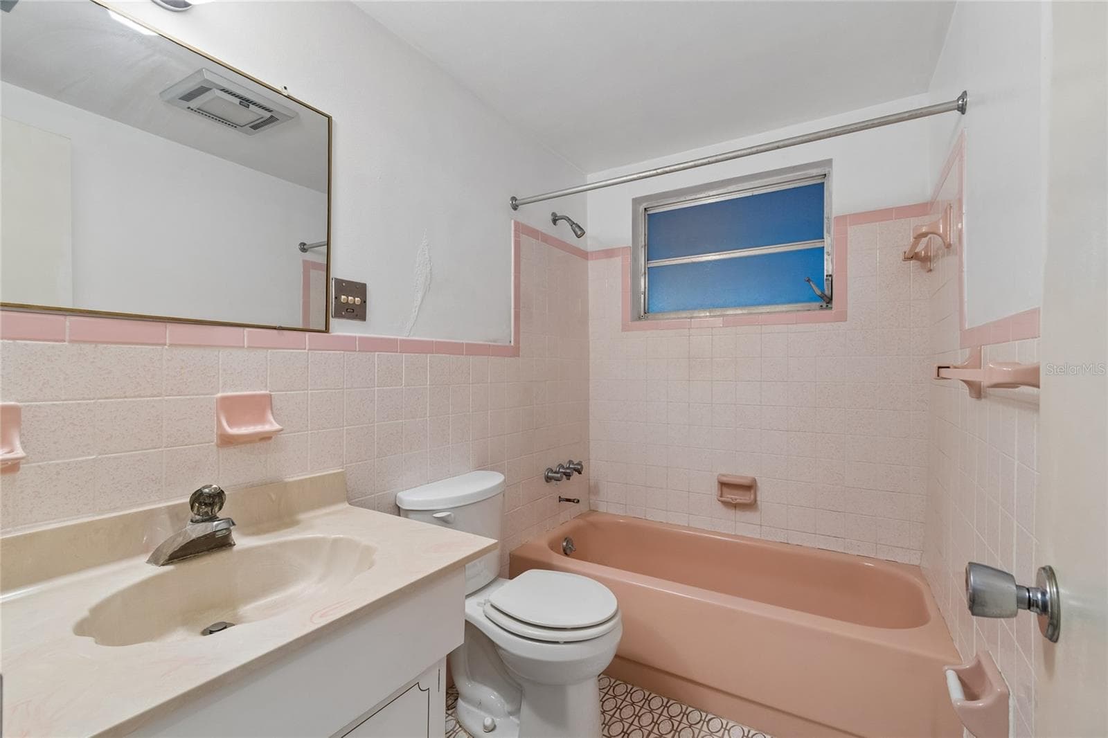 Single Family Residence at 3416 CHAUNCY RD, HOLIDAY, photo 17 of 26