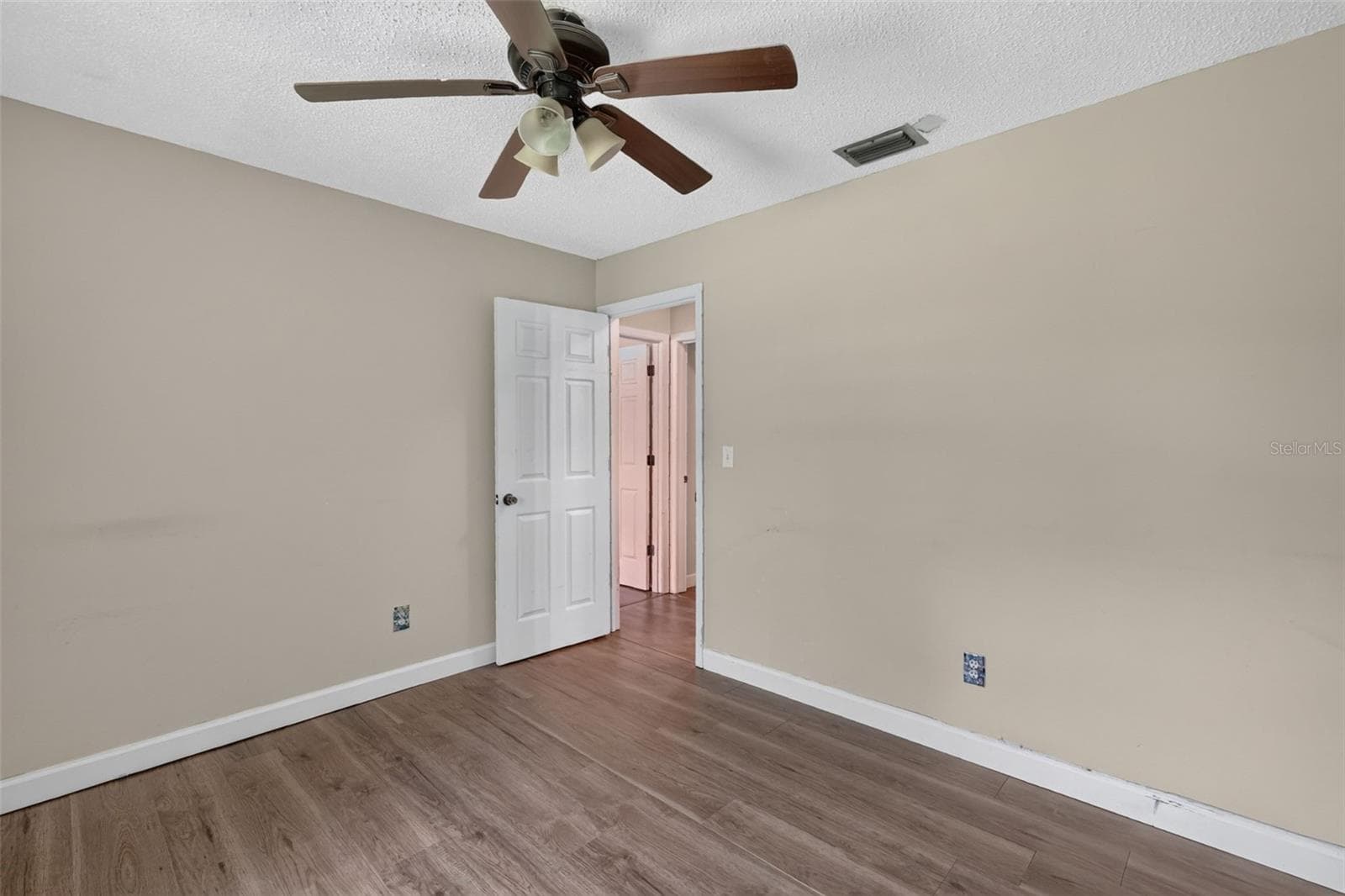 Single Family Residence at 13581 SE 48TH CT, SUMMERFIELD, photo 23 of 37