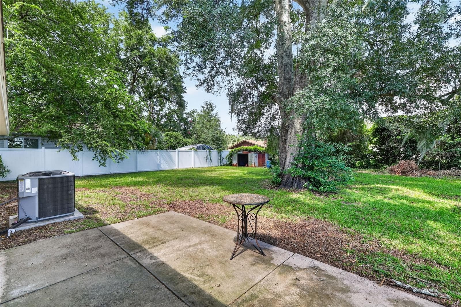 Single Family Residence at 13581 SE 48TH CT, SUMMERFIELD, photo 26 of 37