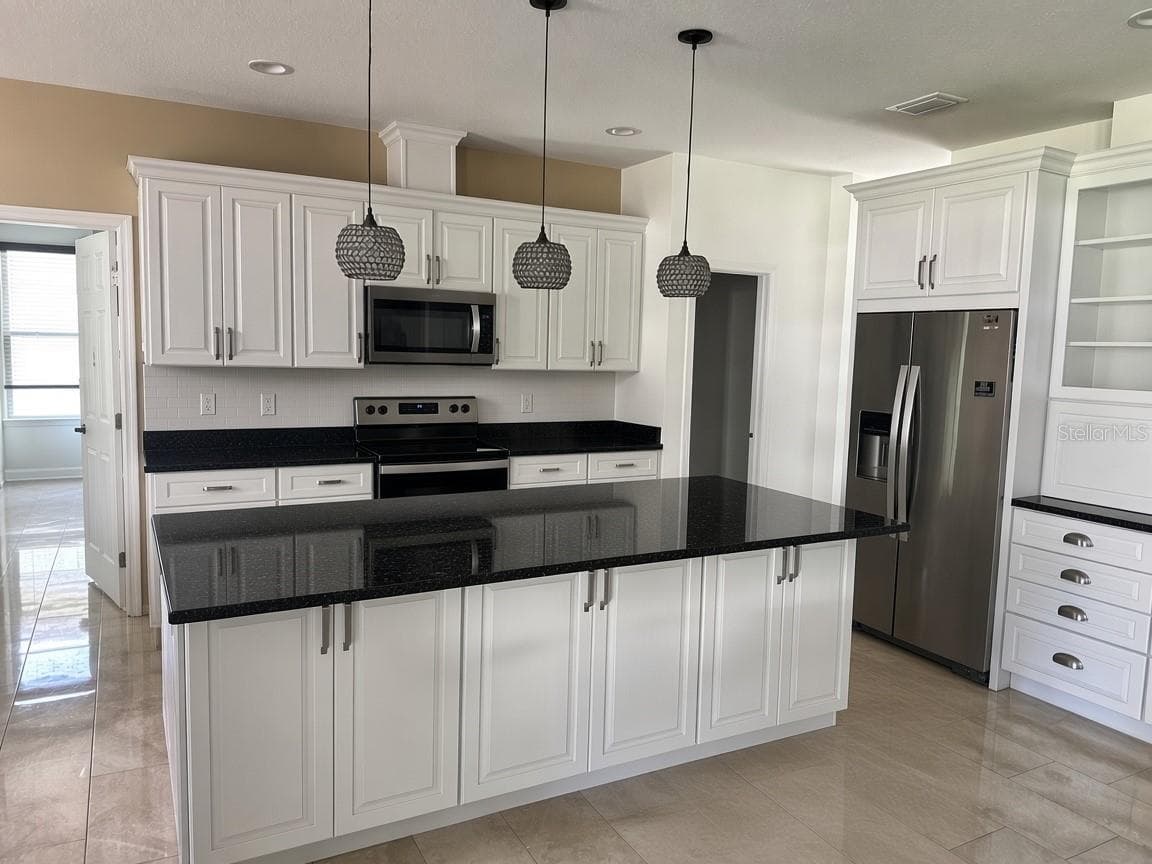 Single Family Residence at 5040 NE 48TH CT, HIGH SPRINGS, photo 2 of 30