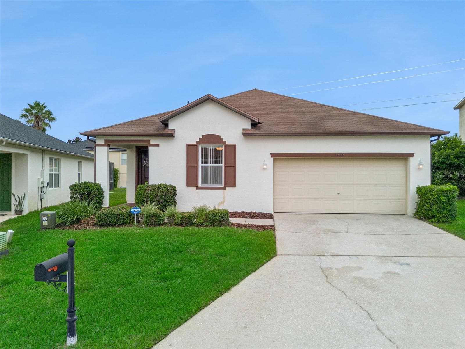 1020 PINE RIDGE DR