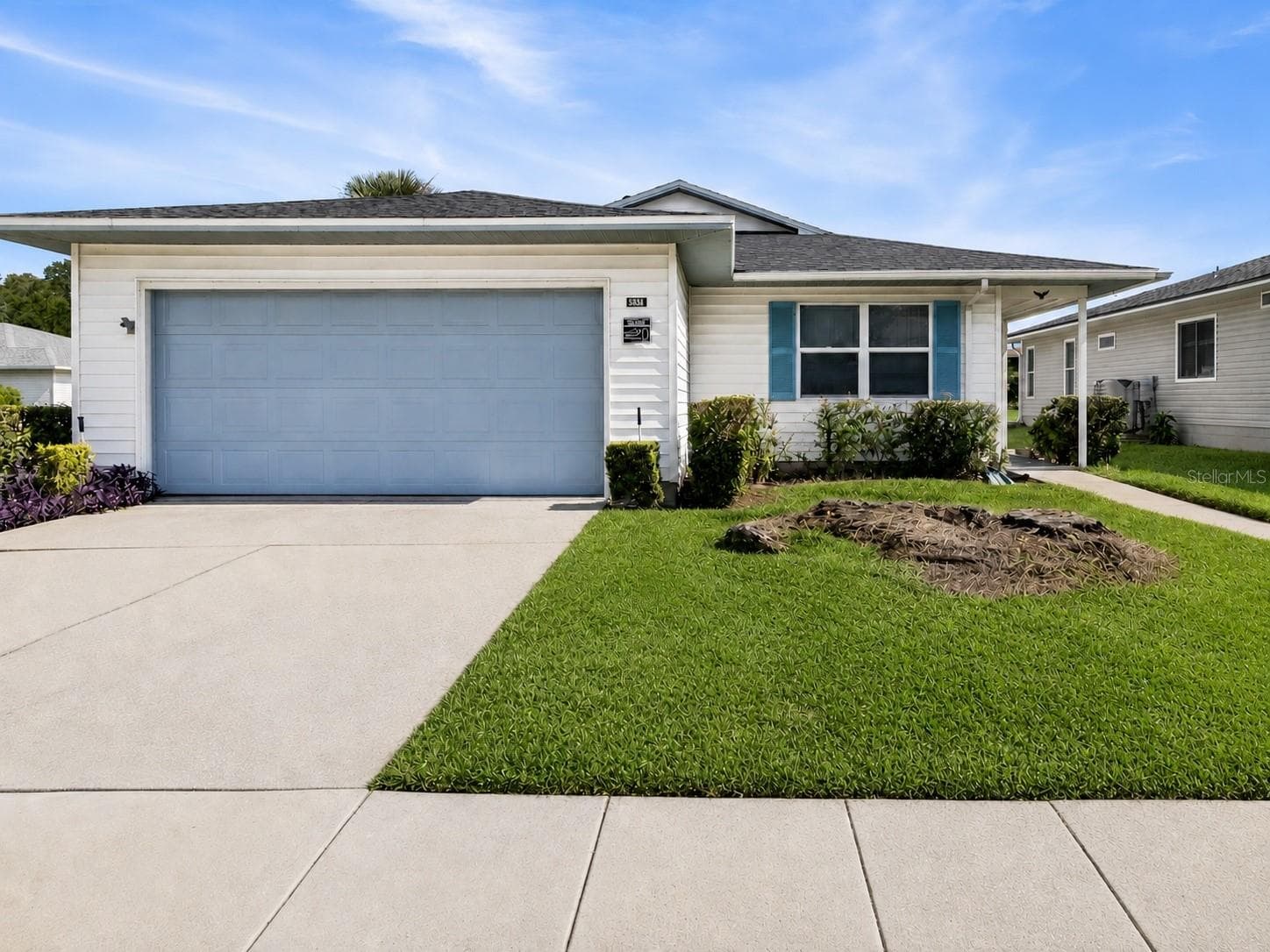 3433 GLEN ABBEY LN