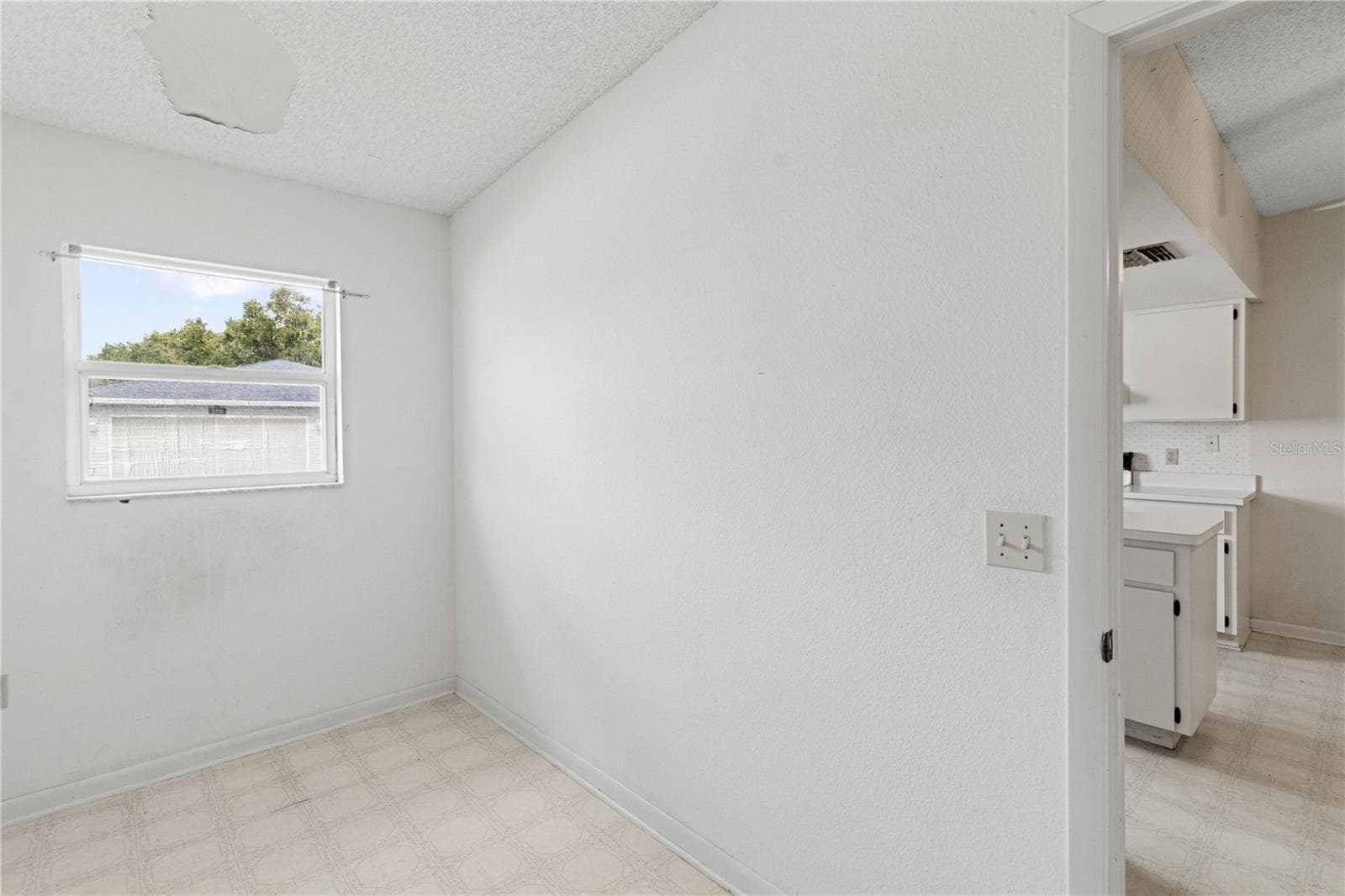 Storage Room - 3433 GLEN ABBEY LN, LAKELAND