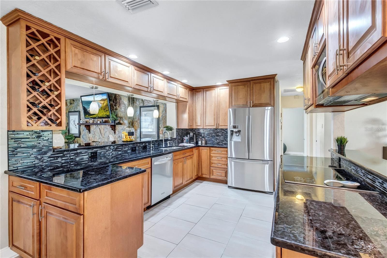 KITCHEN - 8532 KUMQUAT AVE, SEMINOLE