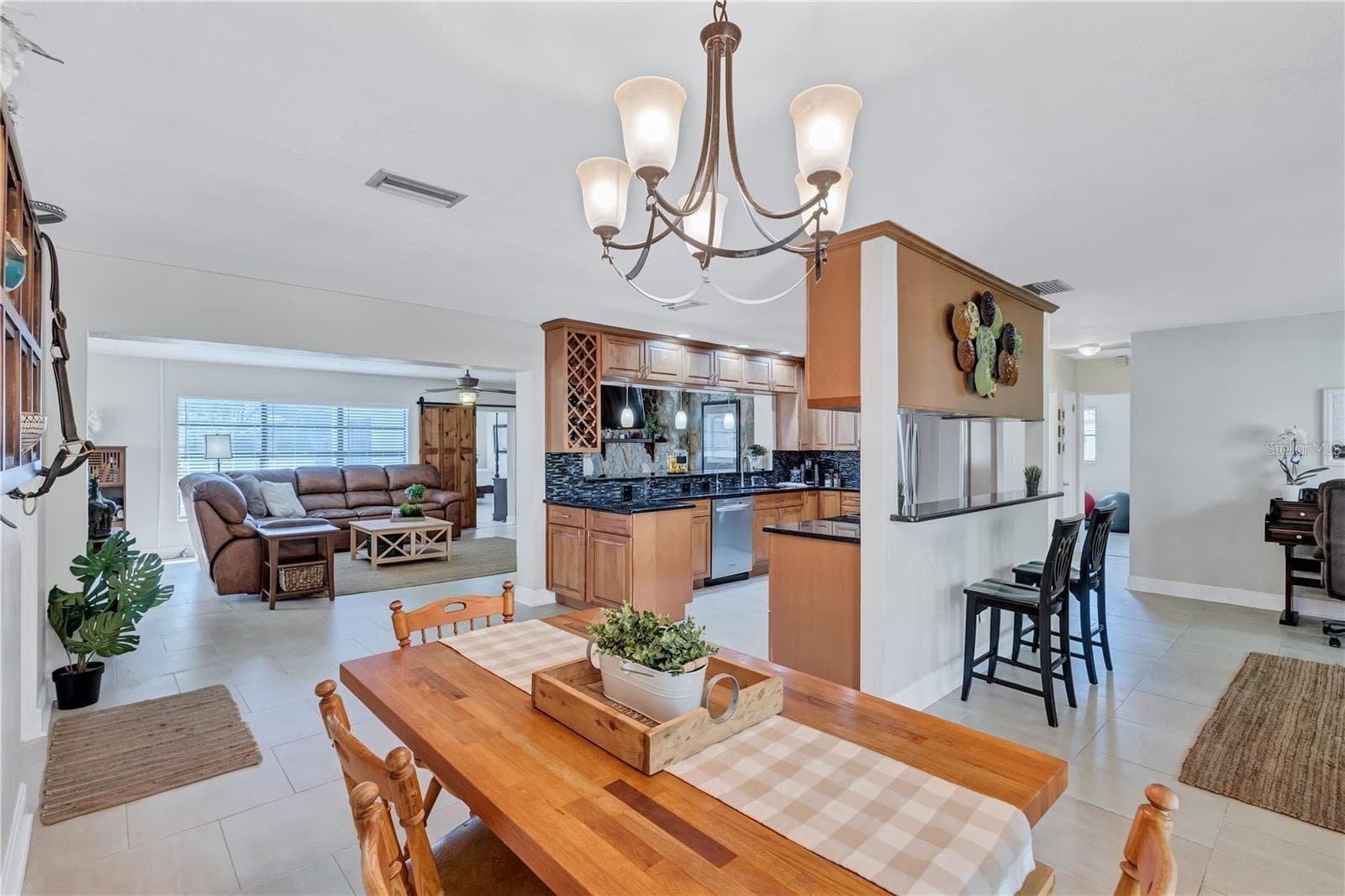 DINING AREA - 8532 KUMQUAT AVE, SEMINOLE