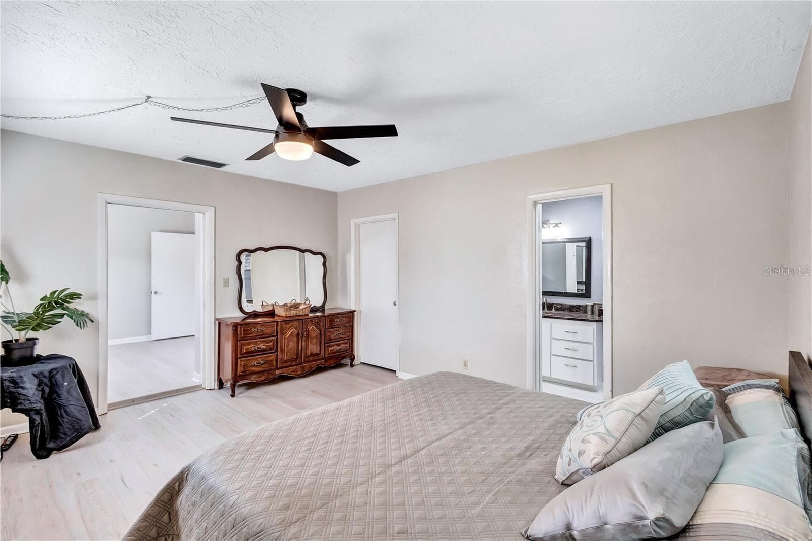Single Family Residence at 8532 KUMQUAT AVE, SEMINOLE, photo 29 of 41