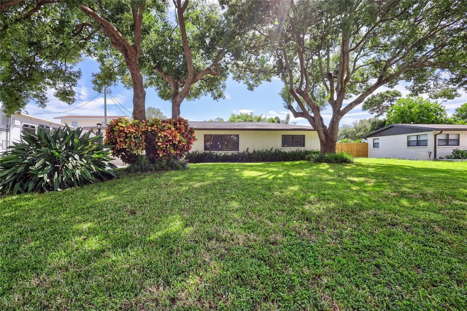 Single Family Residence at 8532 KUMQUAT AVE, SEMINOLE, photo 37 of 41