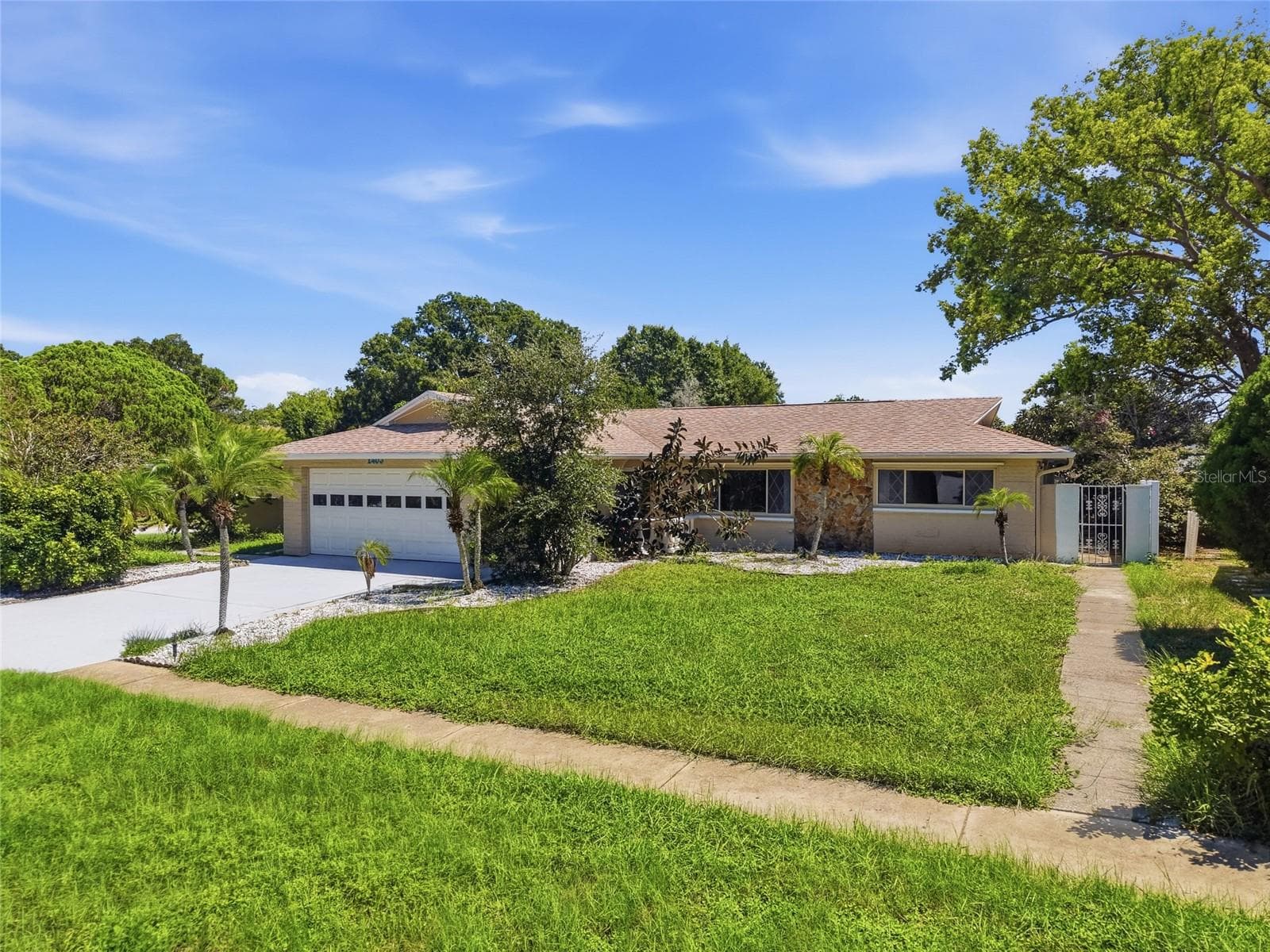Single Family Residence at 1403 GARDEN AVE, TARPON SPRINGS, photo 6 of 48