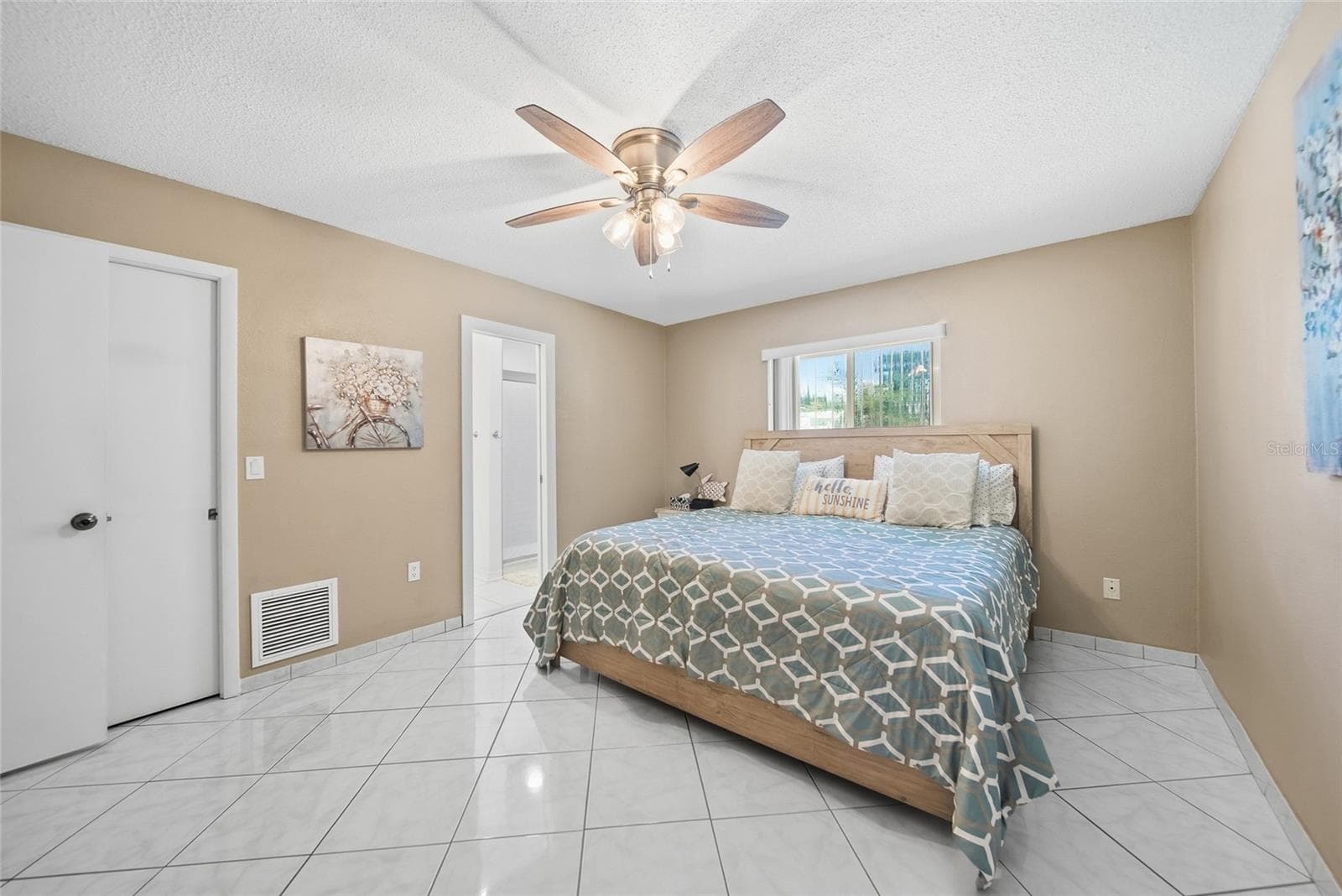 Single Family Residence at 1403 GARDEN AVE, TARPON SPRINGS, photo 17 of 48