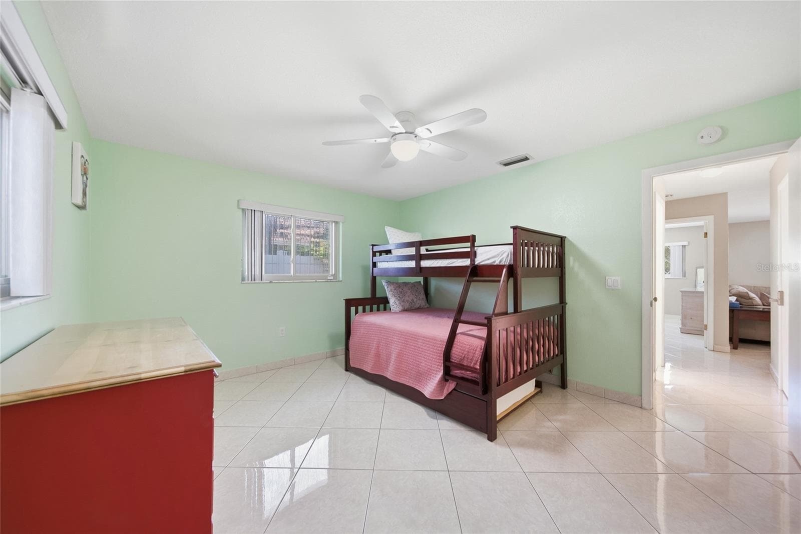Single Family Residence at 1403 GARDEN AVE, TARPON SPRINGS, photo 26 of 48