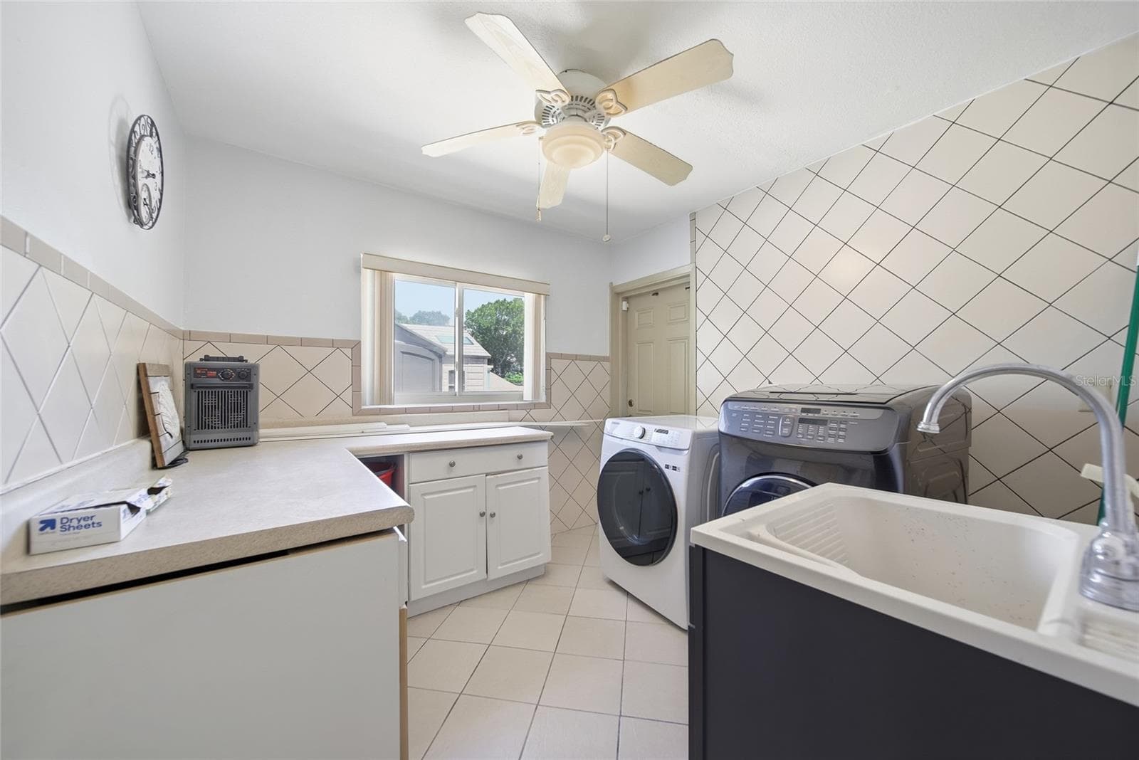 Single Family Residence at 1403 GARDEN AVE, TARPON SPRINGS, photo 42 of 48
