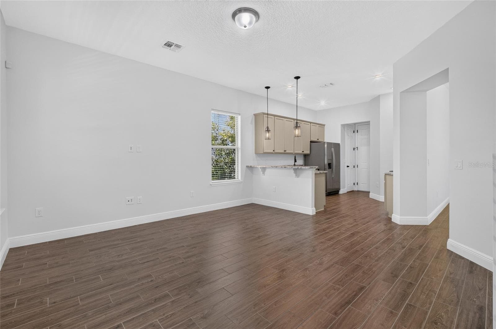 Single Family Residence at 14543 GOLDEN HARBOR LN, WINTER GARDEN, photo 10 of 75