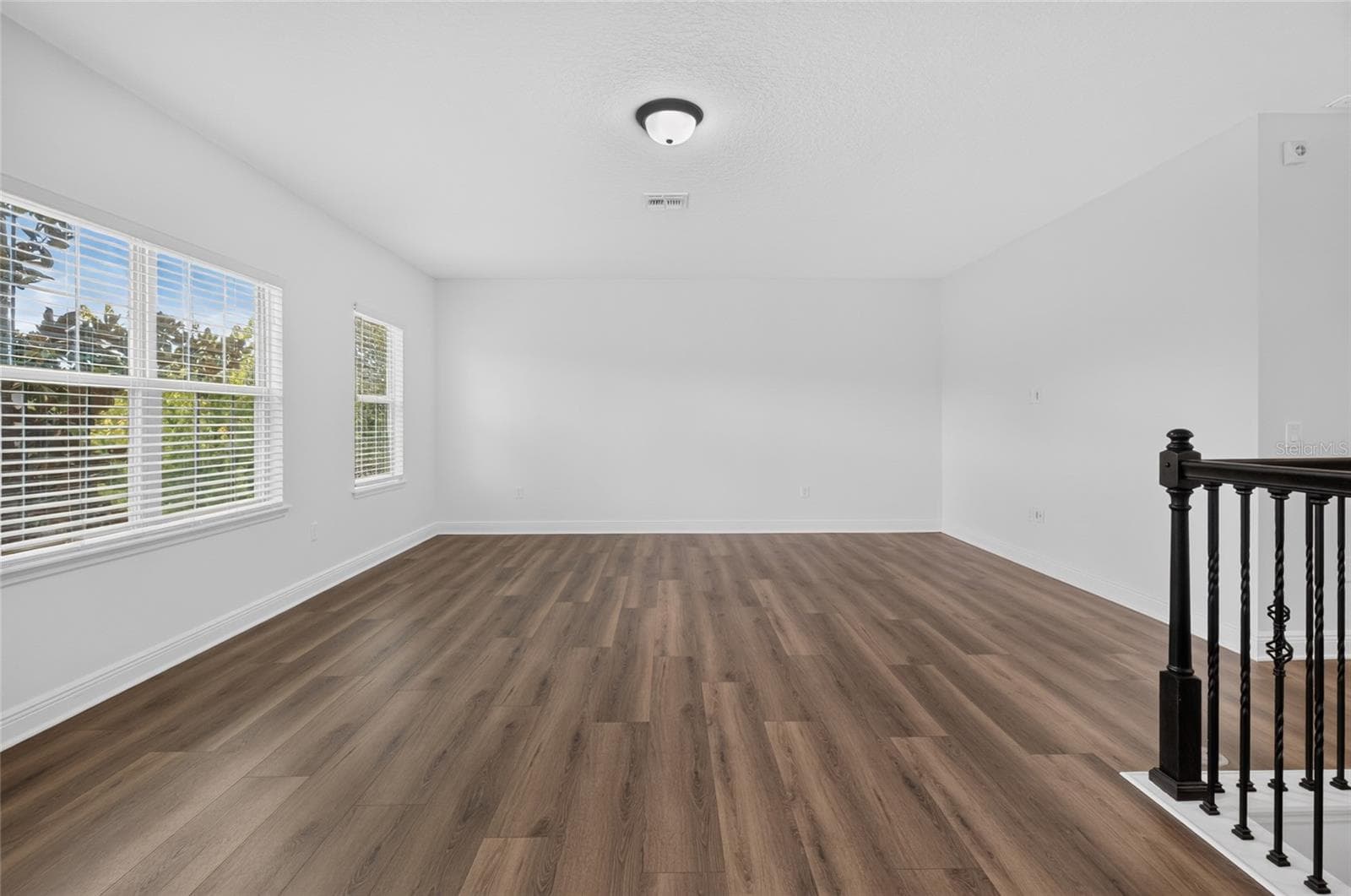 Single Family Residence at 14543 GOLDEN HARBOR LN, WINTER GARDEN, photo 28 of 75