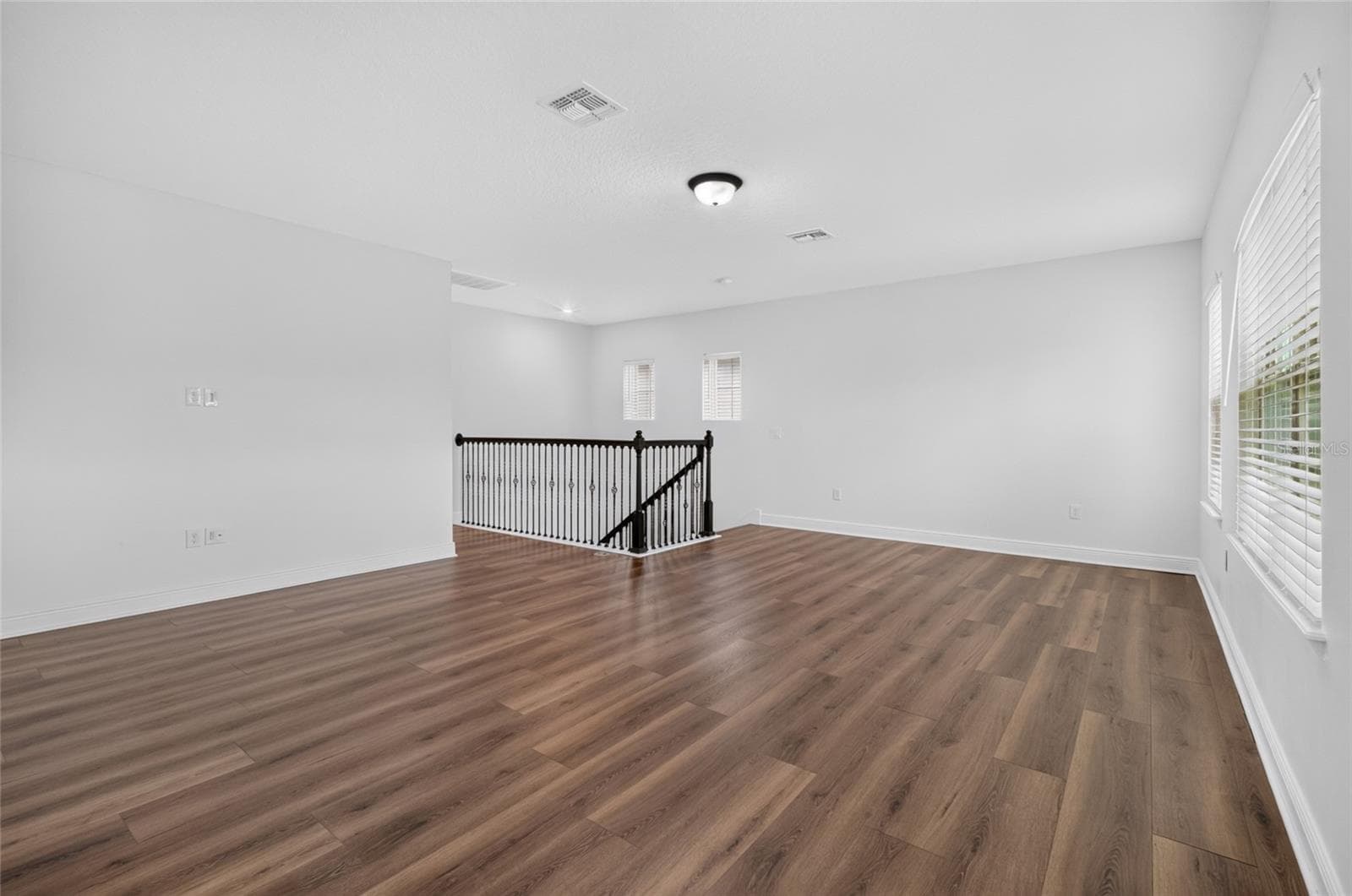 Single Family Residence at 14543 GOLDEN HARBOR LN, WINTER GARDEN, photo 30 of 75
