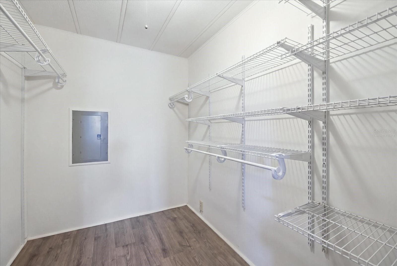 Virtually Staged - 129 NAUTICAL DR, NORTH PORT