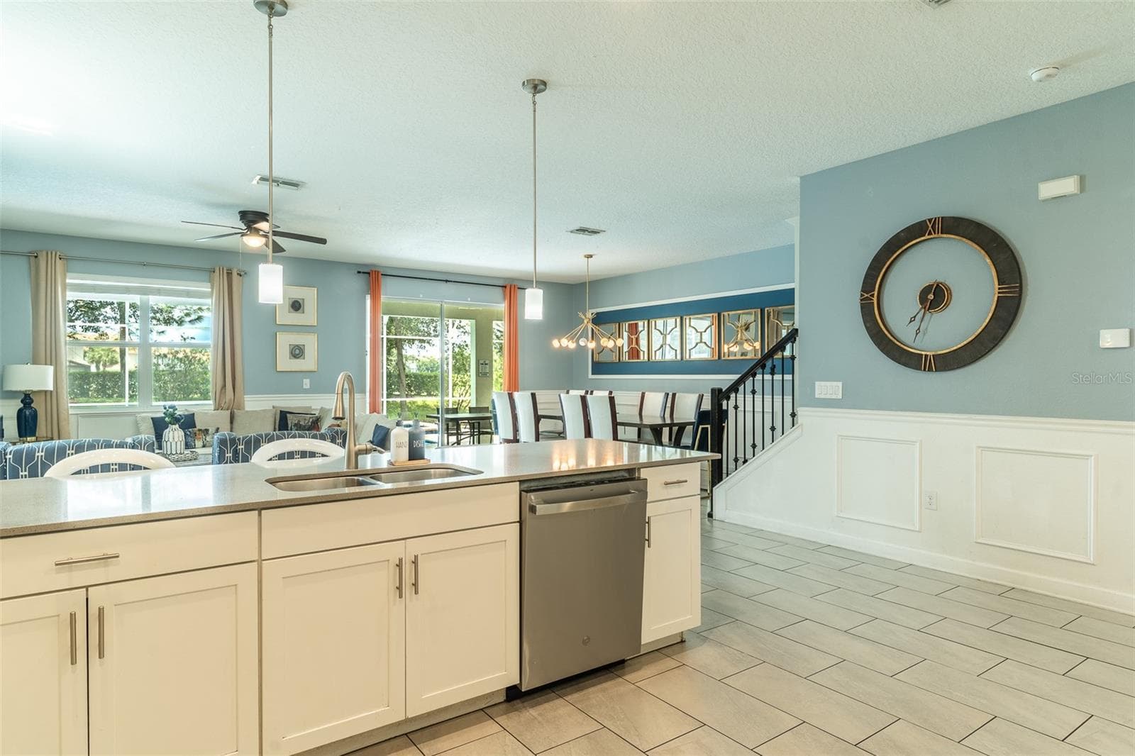Single Family Residence at 1532 MAIDSTONE CT, DAVENPORT, photo 6 of 90