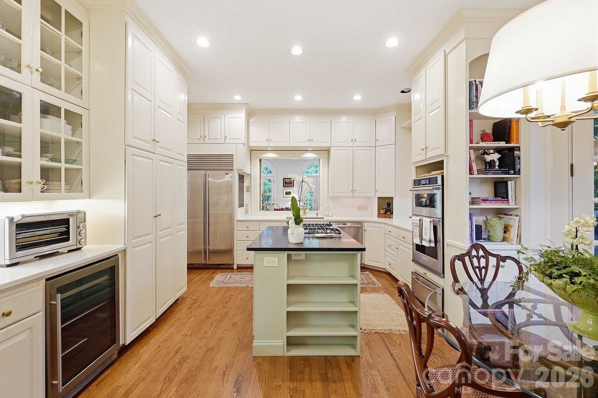 Single Family Residence at 931 Myrtle Drive, Rock Hill, photo 12 of 48