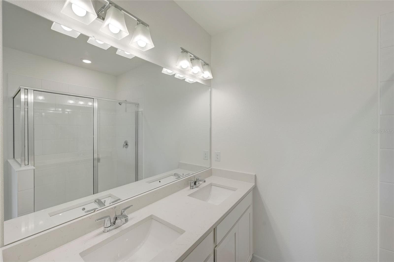 Owner's Bath - 6418 JENSEN VIEW AVE, APOLLO BEACH