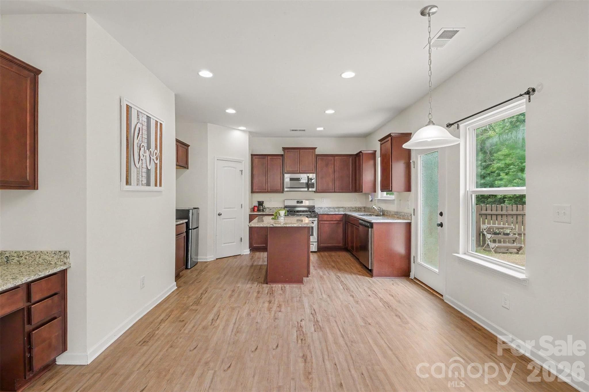 Single Family Residence at 369 Settlers Grove Lane, Salisbury, photo 9 of 29