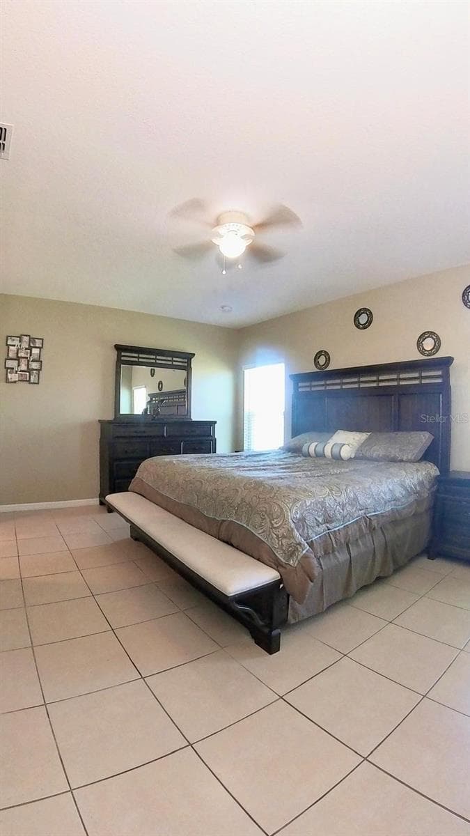 Single Family Residence at 411 BLUE LAKE CIR, KISSIMMEE, photo 10 of 25