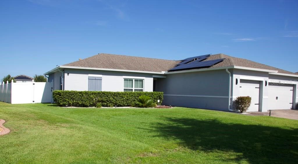 Single Family Residence at 411 BLUE LAKE CIR, KISSIMMEE, photo 24 of 25