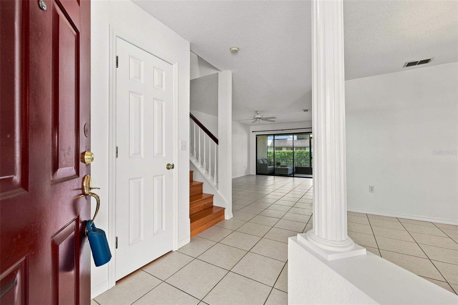 Townhouse at 4176 BRENTWOOD PARK CIR, TAMPA, photo 8 of 32