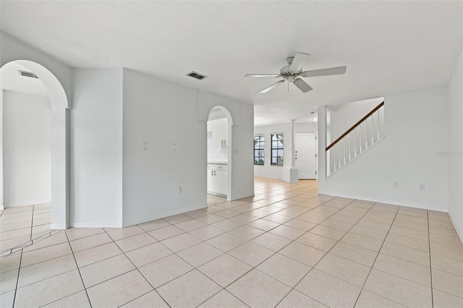 Townhouse at 4176 BRENTWOOD PARK CIR, TAMPA, photo 12 of 32