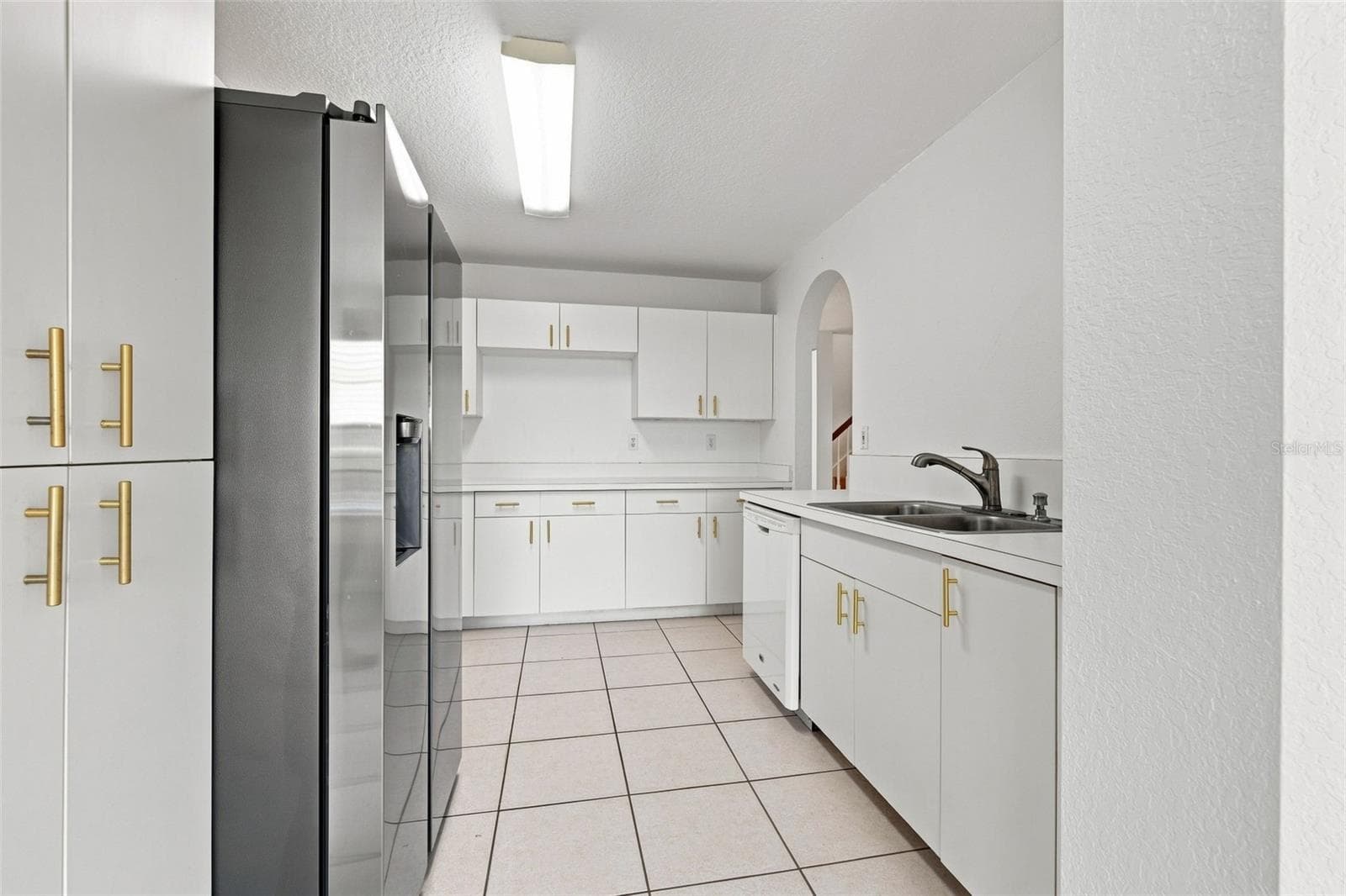 Townhouse at 4176 BRENTWOOD PARK CIR, TAMPA, photo 13 of 32