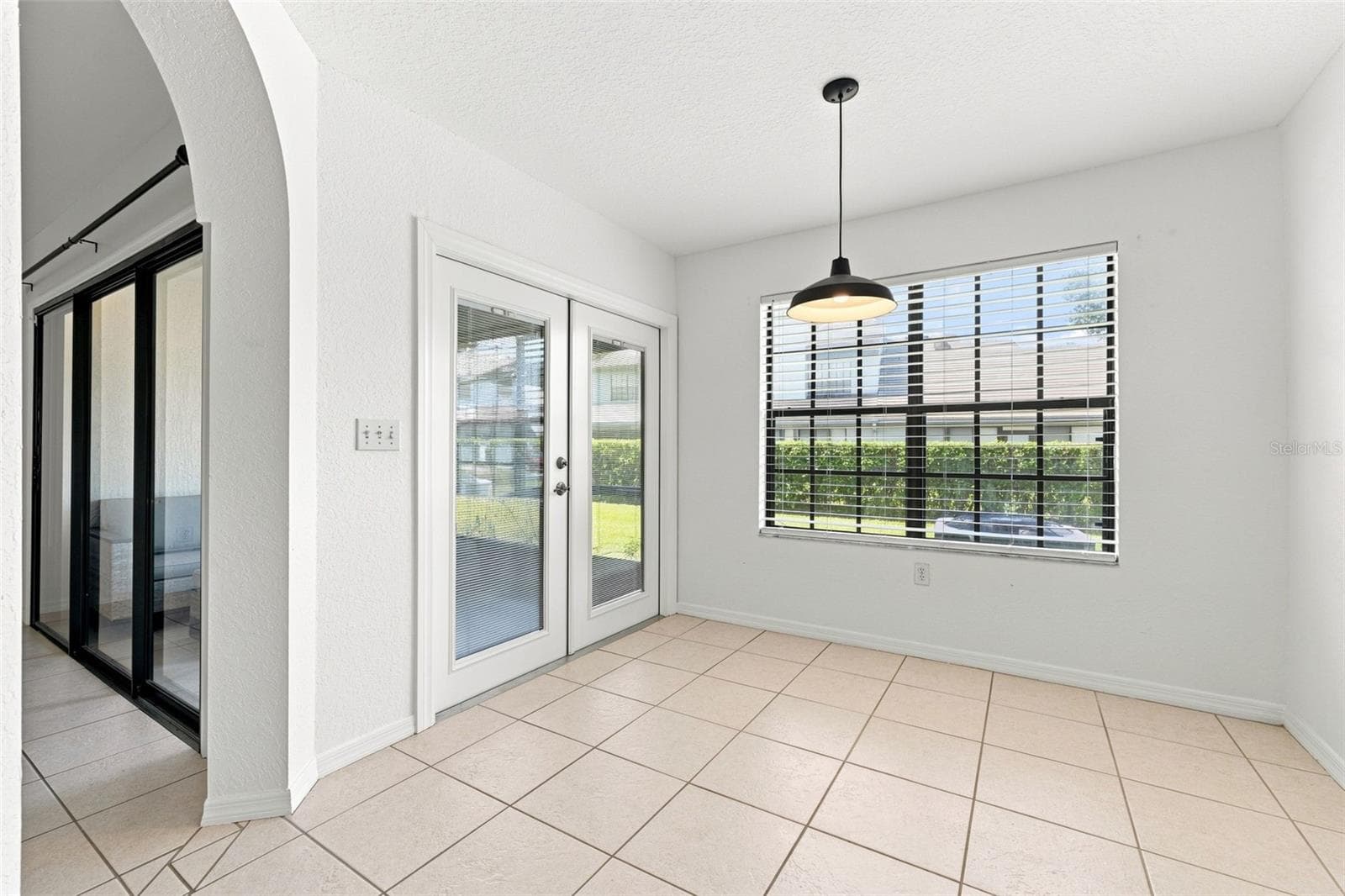 Townhouse at 4176 BRENTWOOD PARK CIR, TAMPA, photo 17 of 32