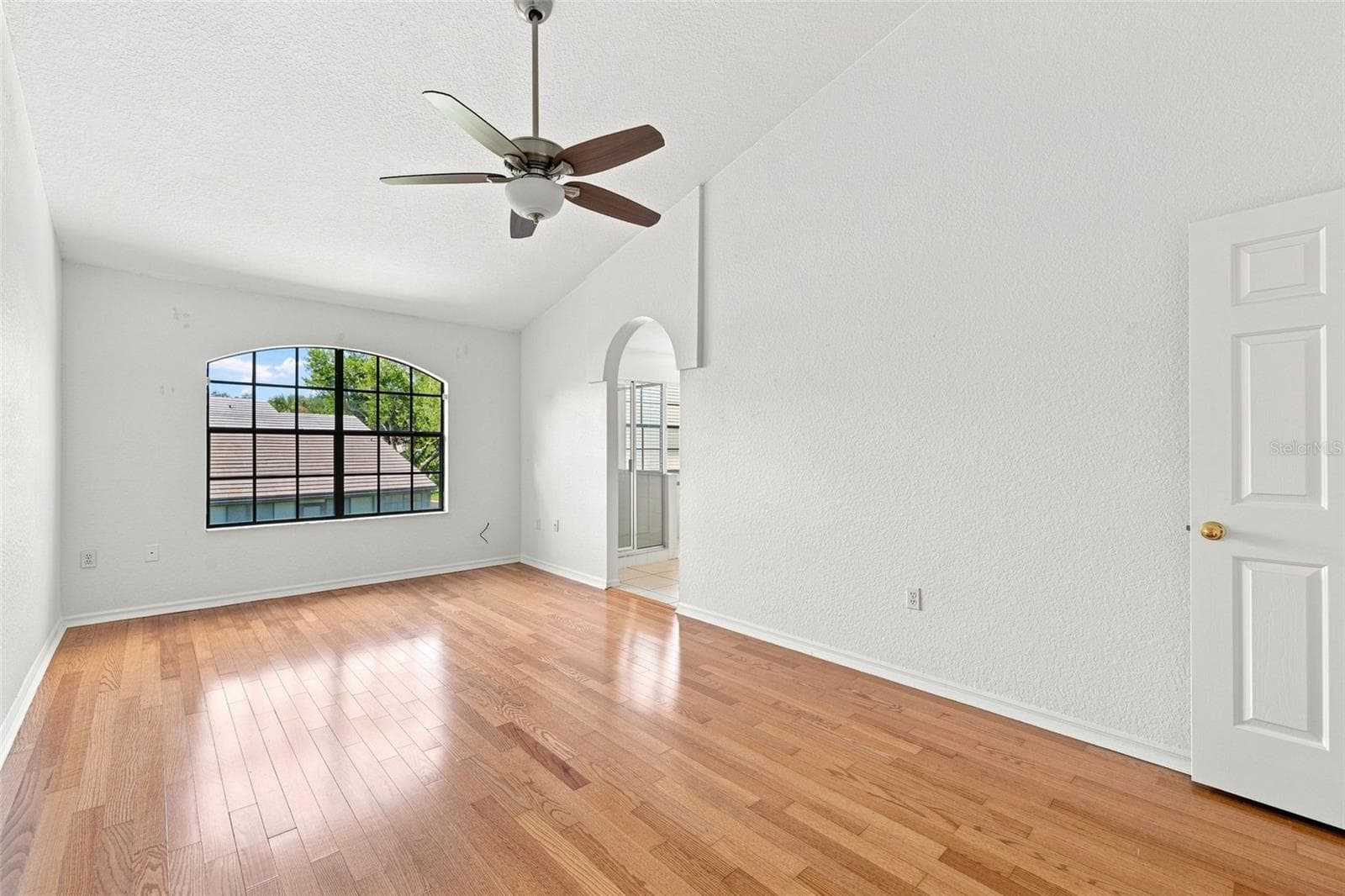 Townhouse at 4176 BRENTWOOD PARK CIR, TAMPA, photo 21 of 32